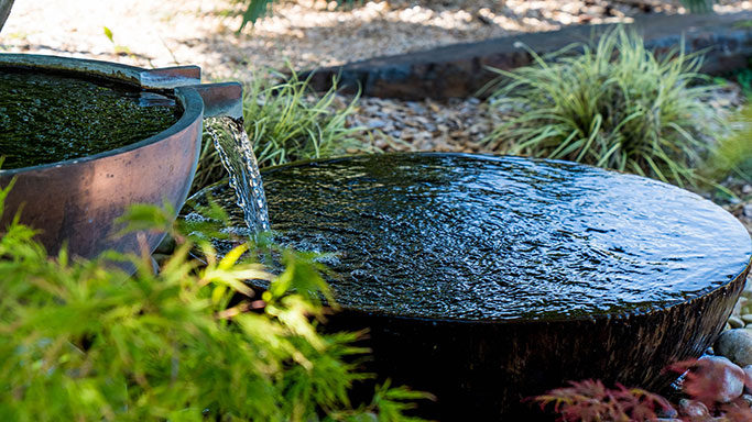 Réalisation fontaine sur mesure de jardin